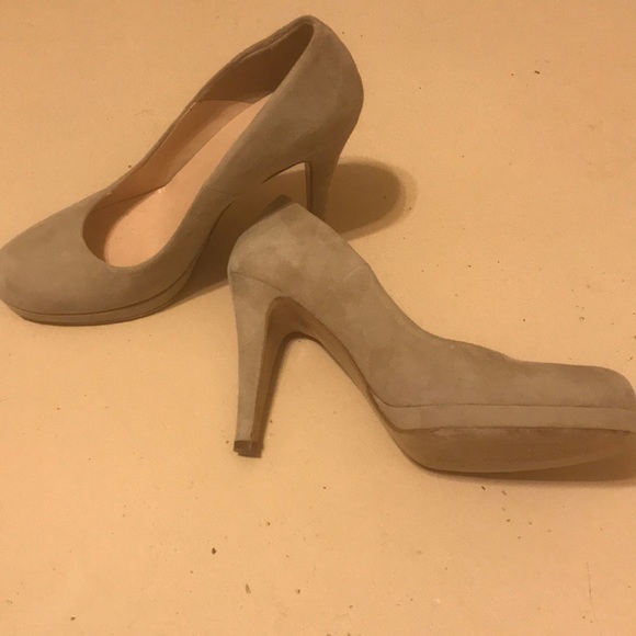 Vero Cuoio Noa Nude Suede Heels - Picture 2 of 5